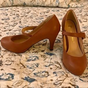 Chase & Chloe Maryjane heels